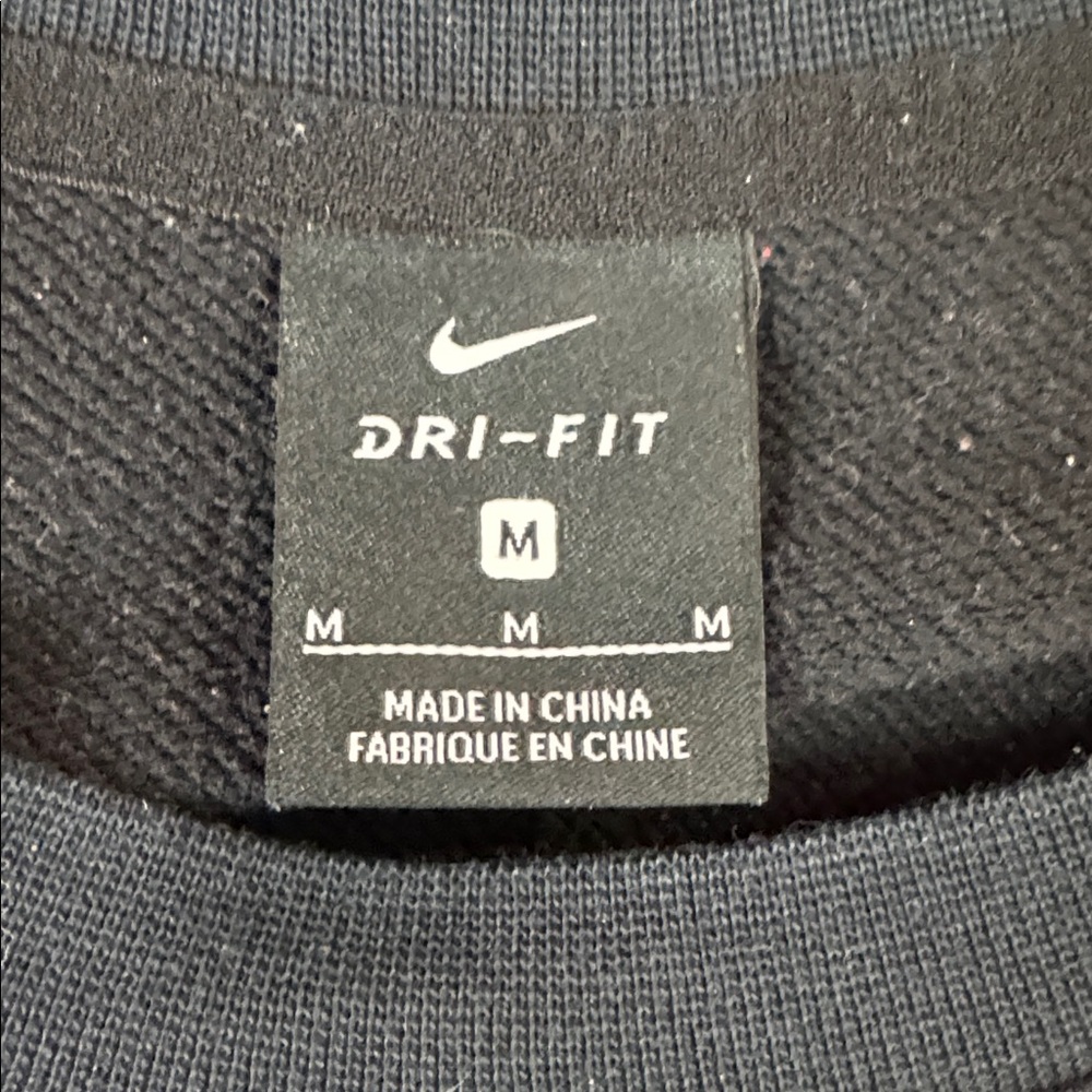 Nike versa crop embossed logo crew sweatshirt top black size Medium - Picture 7 of 7